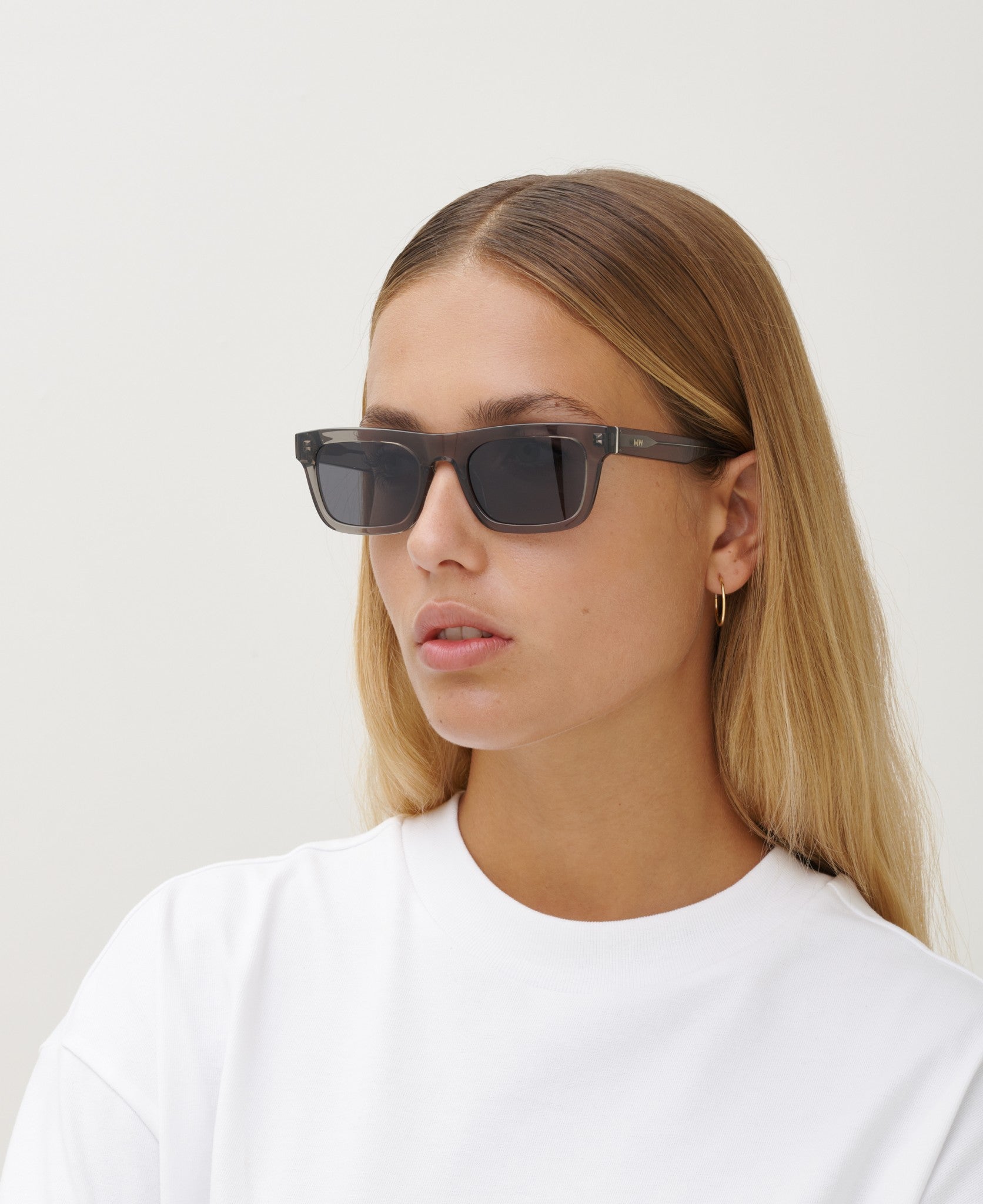 NEW DYLAN - Crystal Grey grey